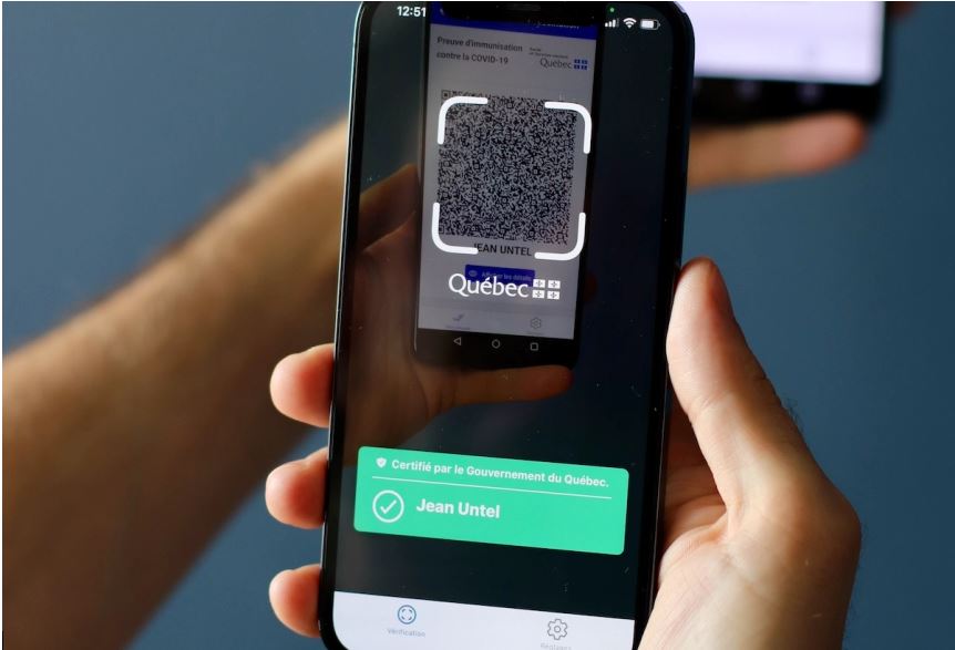 Le docteur qui a forgé 89 faux passeports vaccinaux : une sentence qui secoue la médecine